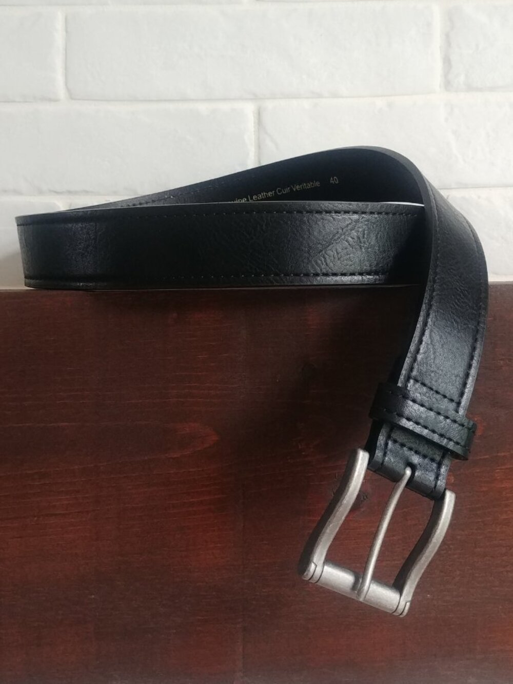 Men's 40 genuine leather classic black belt with silver buckle